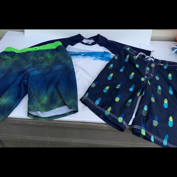 Swimming Trunks and Swim Top Boys Size 8 3 in 1 Bundle - Picture 2 of 9